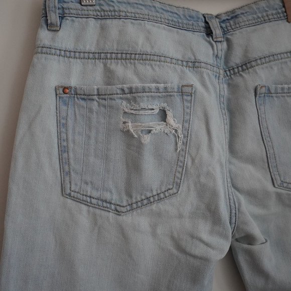 Zara destroyed jeans, boyfriend style - Picture 3 of 16